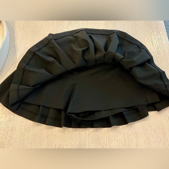 Zara Black Pleated Mini Skirt w/ Belt – Size XS – Preppy Y2K Style - Picture 4 of 6